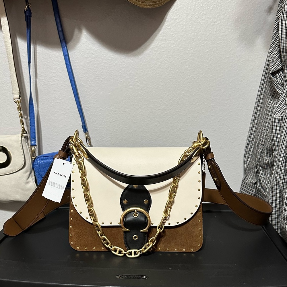 **Hot bag!**NWT Coach Beat Crossbody!